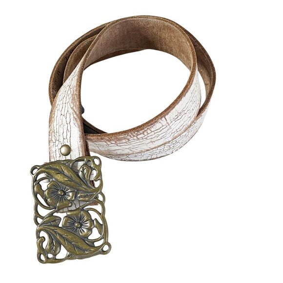 White Distressed Leather Belt with Boho Brass Floral Buckle by Goorin, Size M/L - Picture 3 of 8